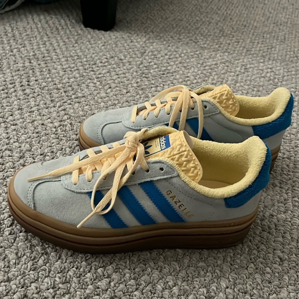 Adidas gazelle bold